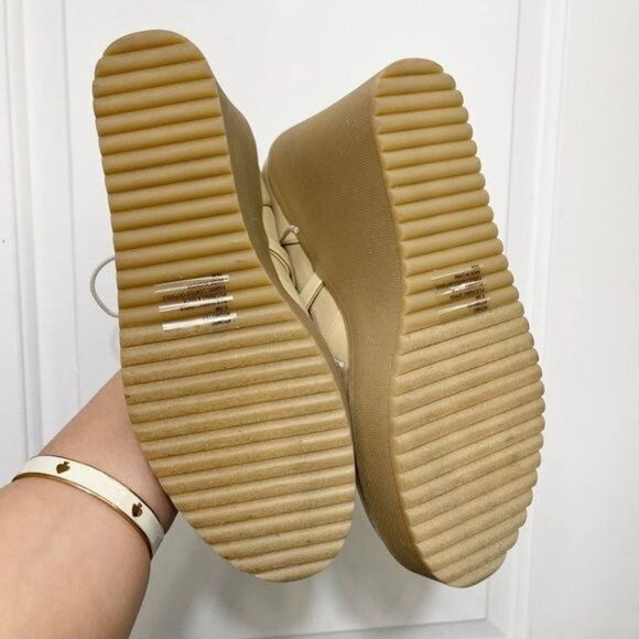 STEVE MADDEN Atomic Wedge Lace-Up Bootie - 8.5 - Picture 7 of 10